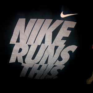 Nike tee shirt